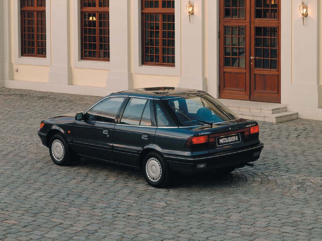 autowp_ru_mitsubishi_lancer_hatchback_1.jpg