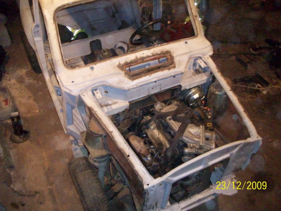 712725ZM7O.jpg