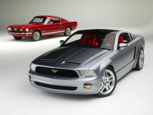normal_ford_mustang_3.jpg
