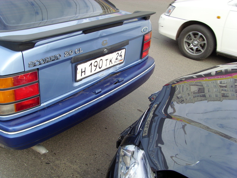 SI850008.JPG