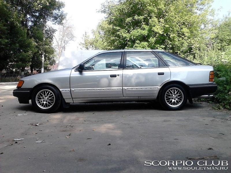 Ford Scorpio 2.4 ARC '87 (2)